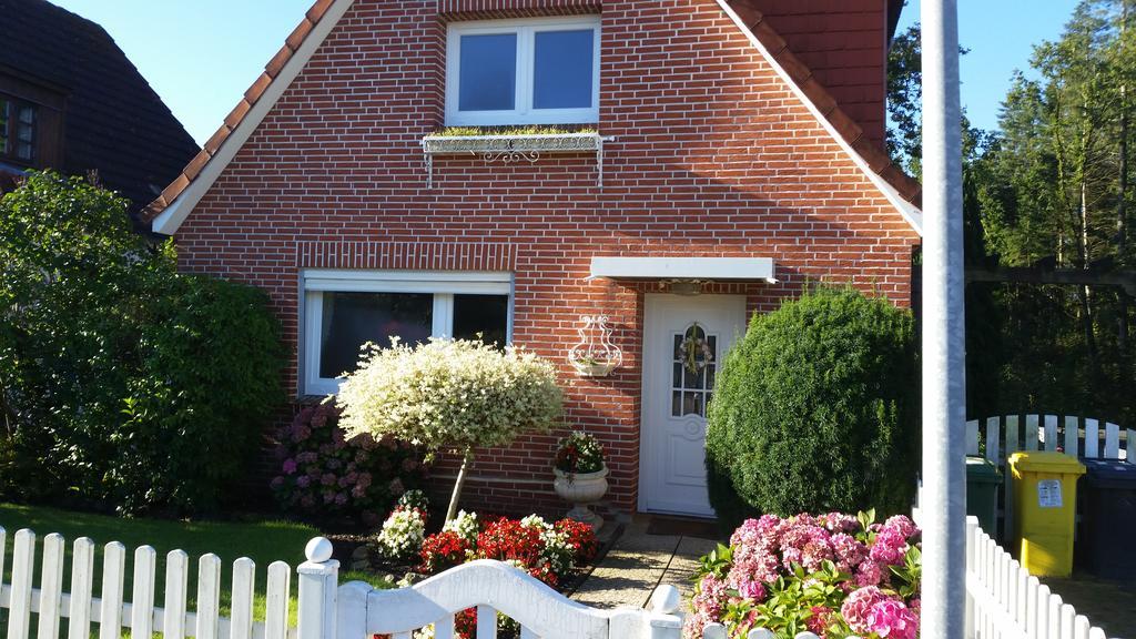 Ferienhaus Am Hasselberg Husum Экстерьер фото